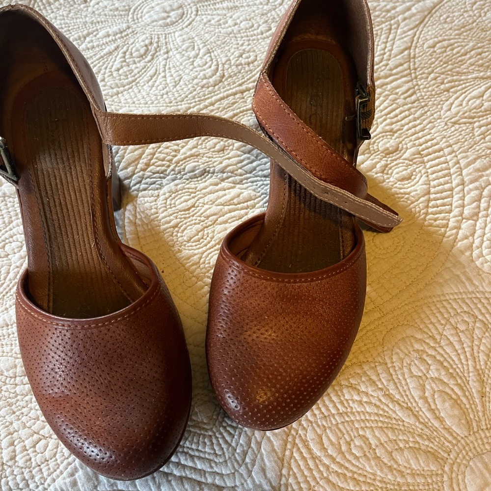 Brown Leather Women's Shoes